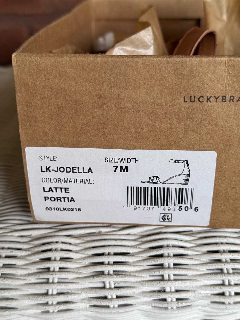 Lucky Brand Women’s Tan Leather Ankle-Strap Sandals - Picture 7 of 7
